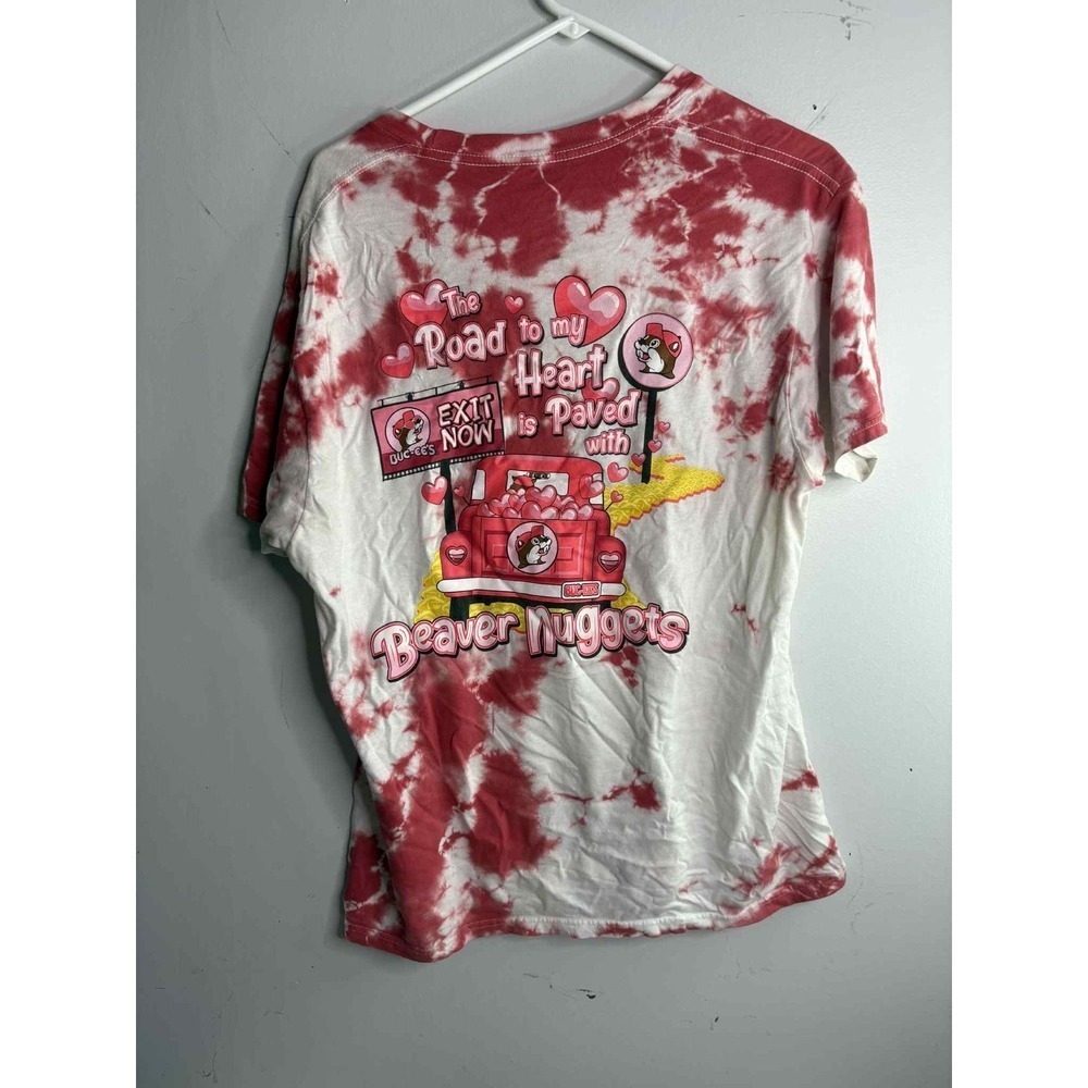 Buc-ee's large Graphic T-Shirt colorful, tie-dye